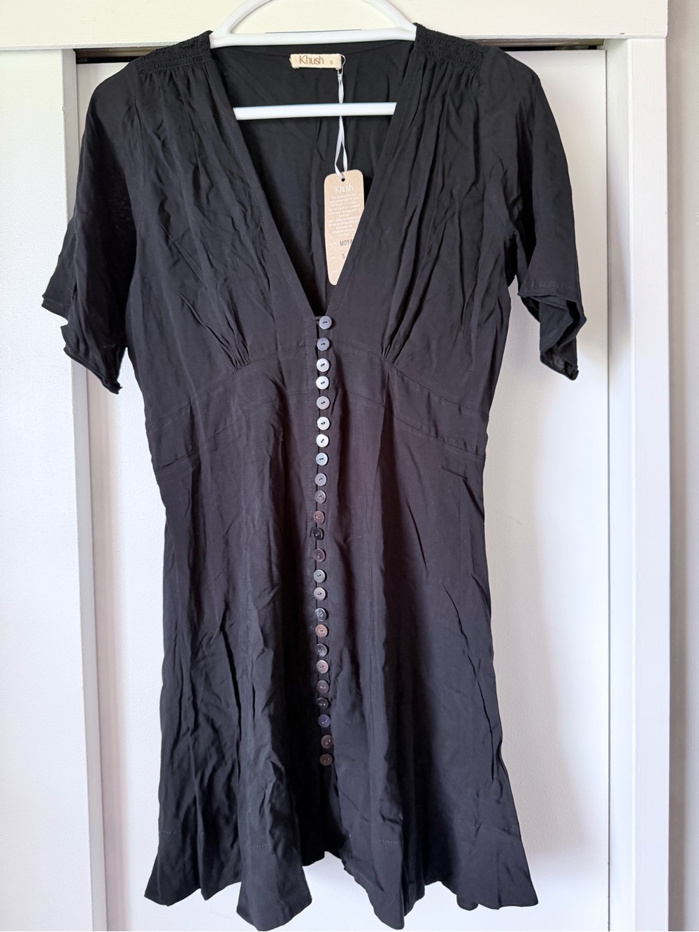 Women’s Black Button-Front V-Neck Dress